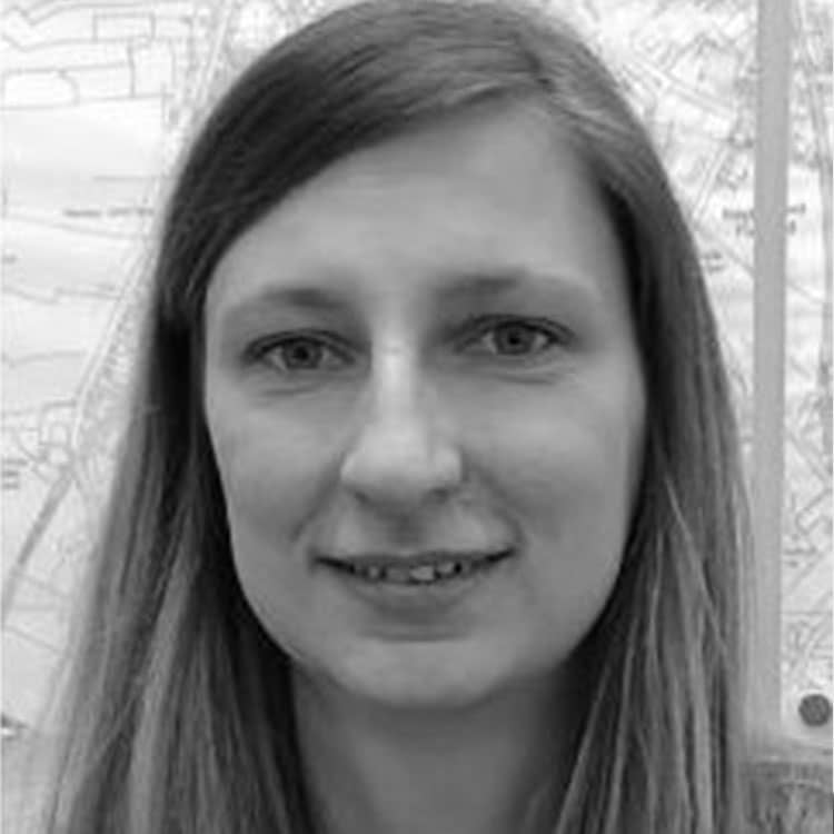 Dorota Domanska-Wiacek (Dora)
